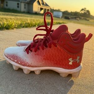 Under armour youth cleats